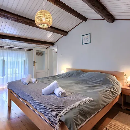 Lado Mediterraneo By Interhome